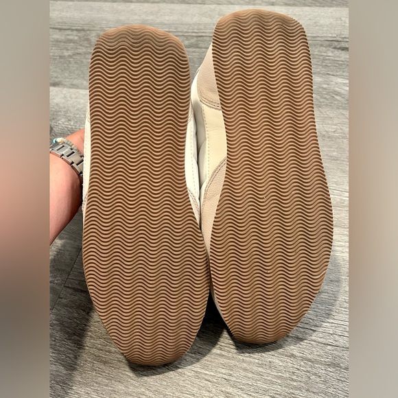 Madewell White and Tan Sneakers 7.5 Neutral Aesthetic - Picture 8 of 11